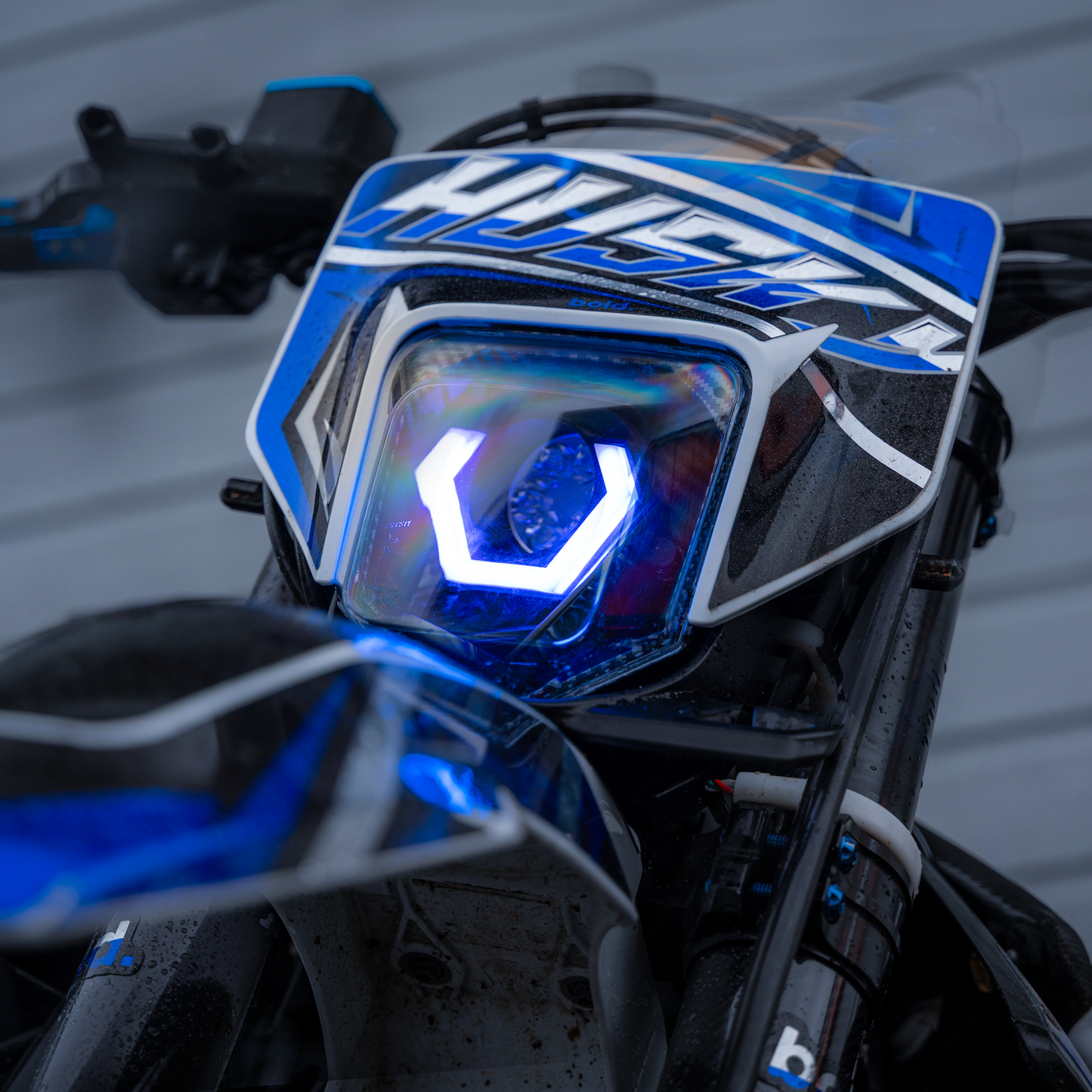 Husqvarna Hexagon Headlight